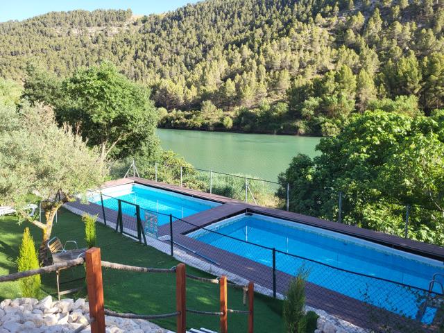 casas rurales con piscina Alcala del Jucar, 