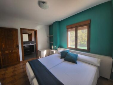 Casas Rurales Alcalá del Júcar, Casas Rurales Albacete, Casas Rurales con piscina Alcala del Júcar, cerca de Casas Rurales El Herrero, Finca los Olivos, Multiaventura Los Olivos, rio tranquilo