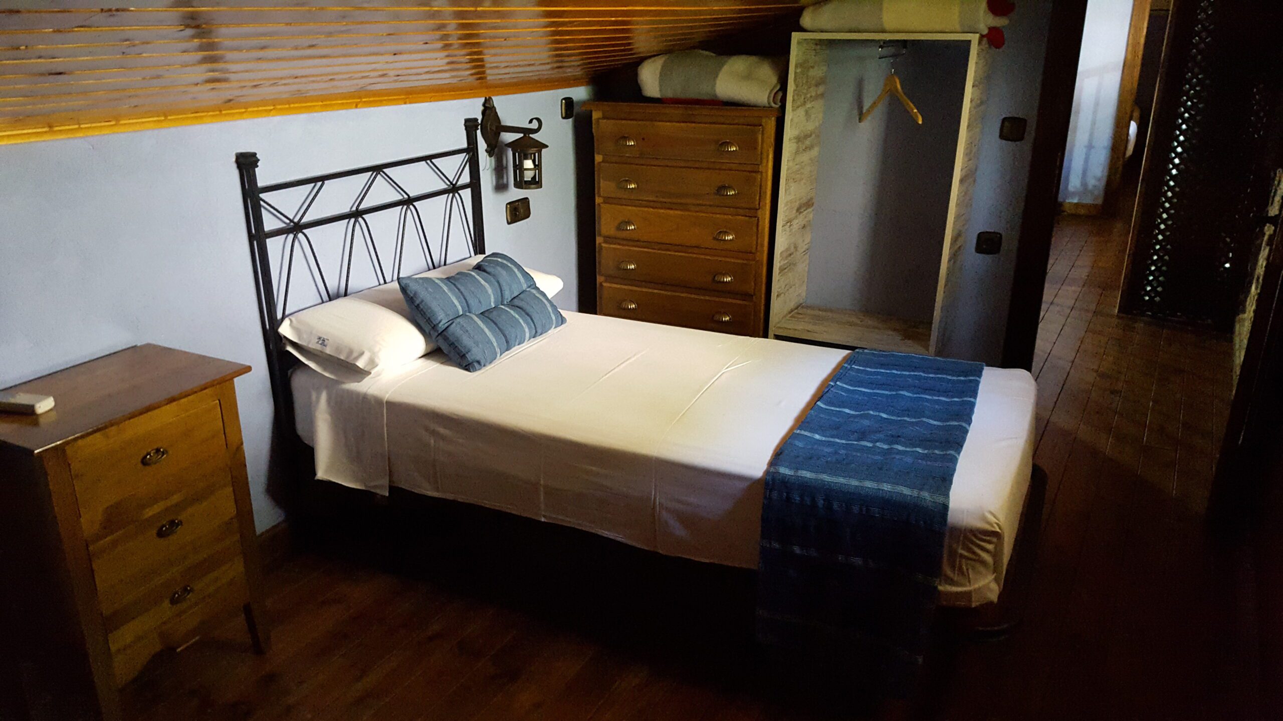 Casas rurales Alcala del Jucar, www.casasruralesriojucar.es, alojamiento rural Albacete, casas rurales para grupos, alquiler completo